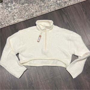L/XL SKIMS by Kim Kardashian Cropped Sherpa